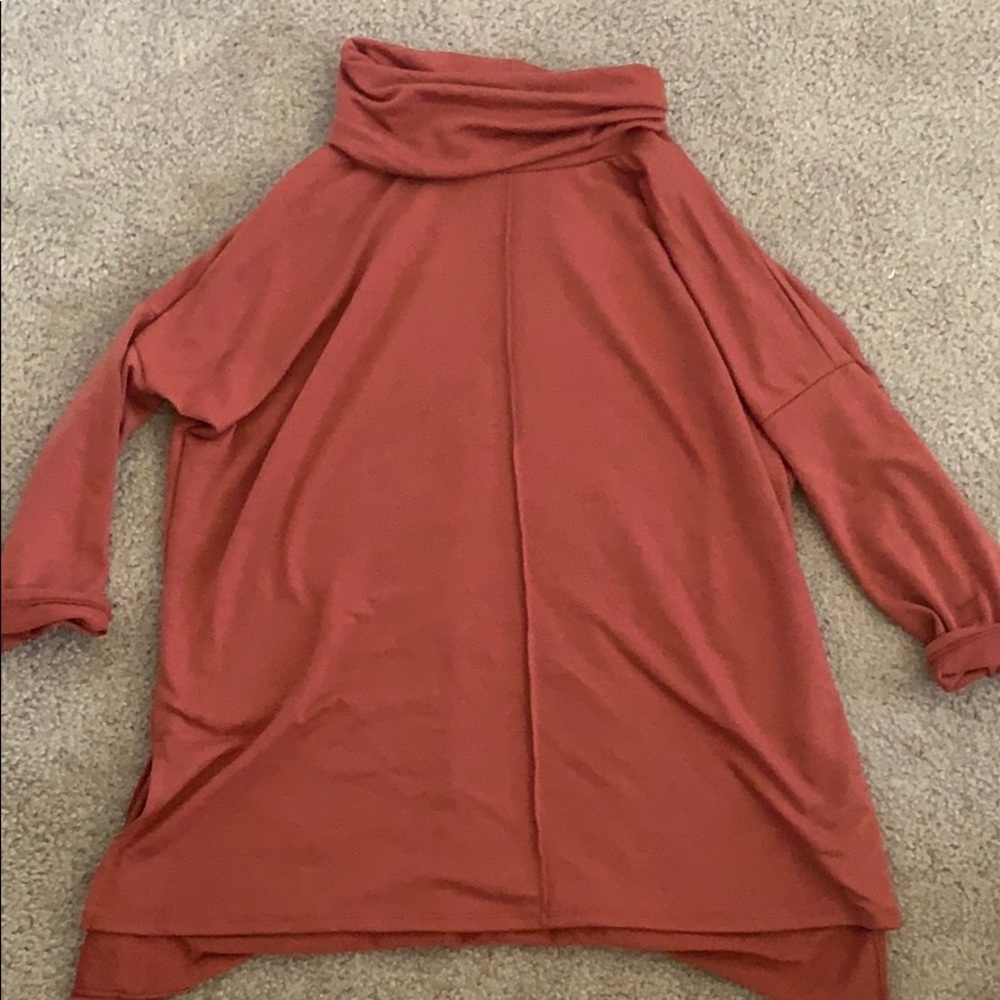Perfect Condition- Red Half Long Sleeve Turtleneck